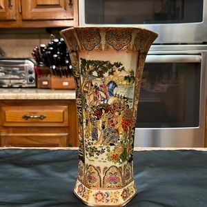 Vintage Royal Satsuma Vase.